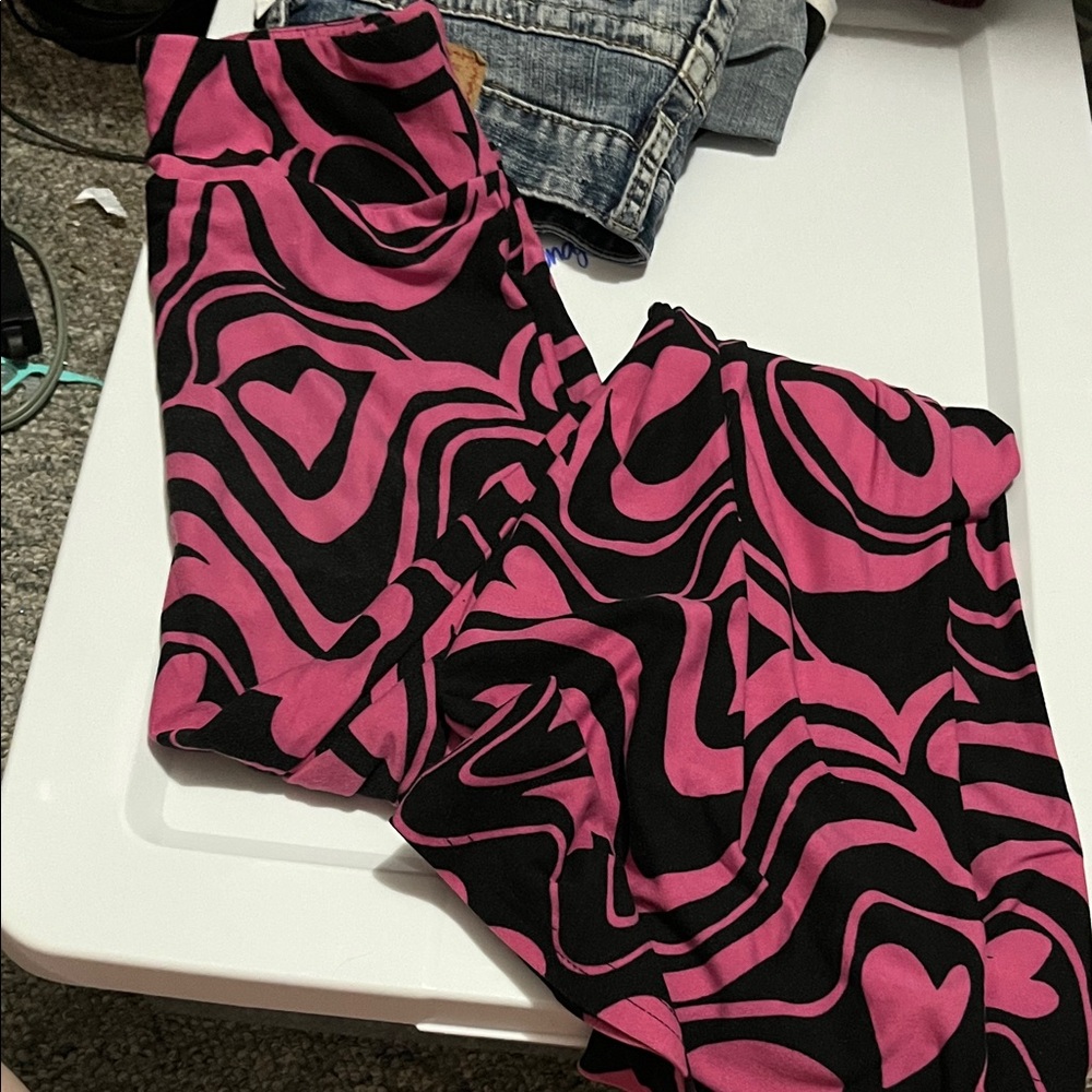 Pink and Black Patterned Leggings